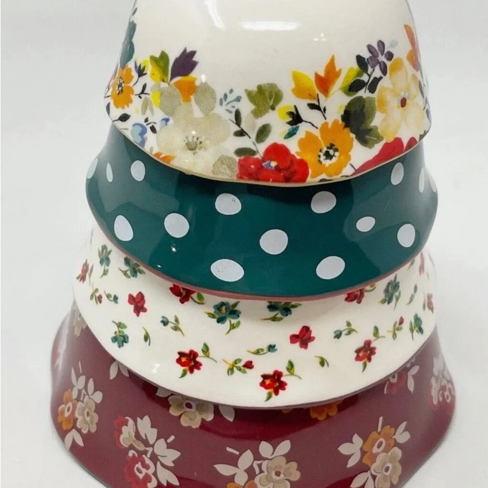 The Pioneer Woman 4-Piece Ceramic Measuring Bowls